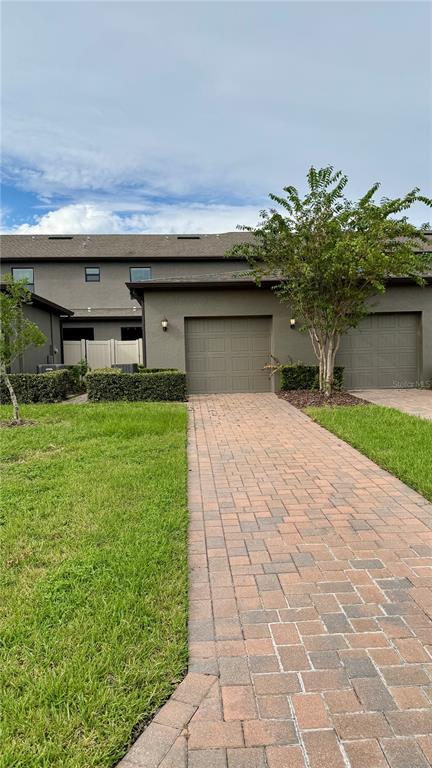 Building Photo - 28615 Tranquil Lake Cir