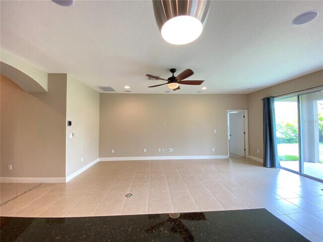 Building Photo - 6507 Park Terrace Ln