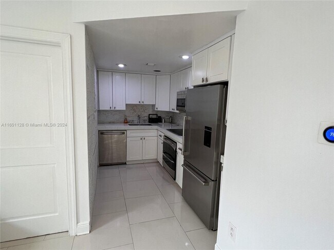 Foto del edificio - 1342 Drexel Ave