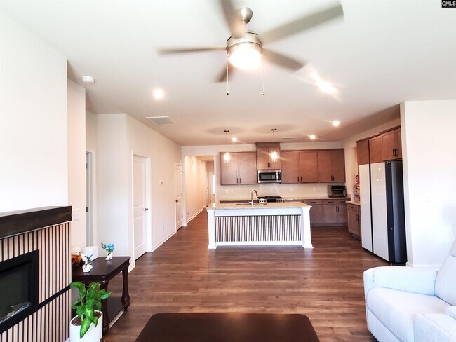 Foto del edificio - 351 Chapin Pl Wy