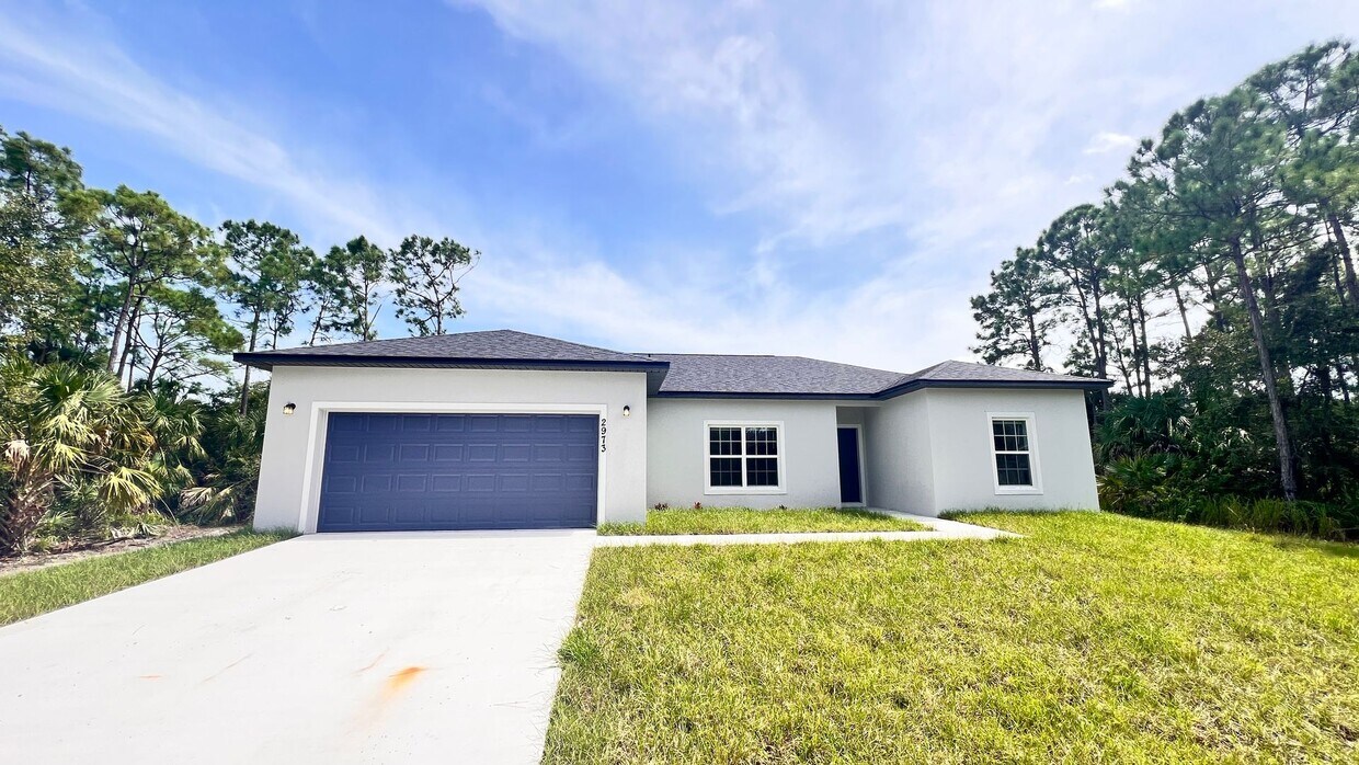 Primary Photo - Beautiful, BRAND NEW 3 Bedroom, 2 Bathroom...