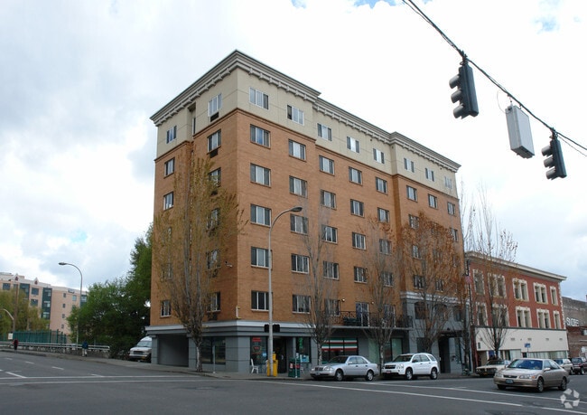 Alder House Apartments Portland Or Apartments Com