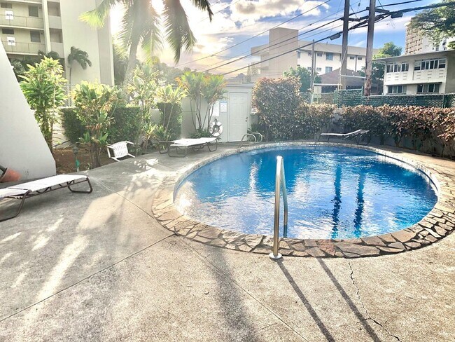 Foto del edificio - 1111 Wilder Ave #11B