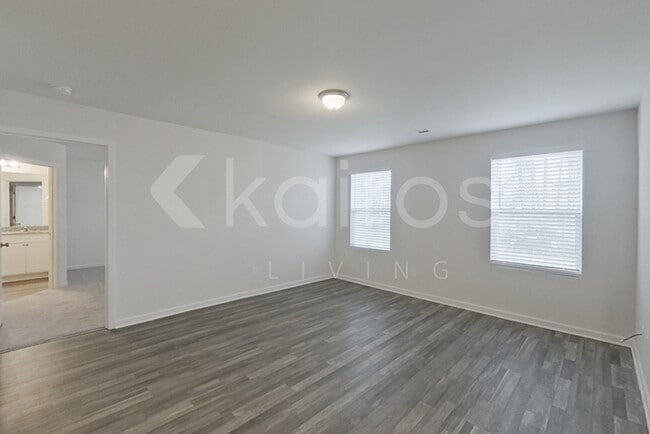 Building Photo - 105 Spencer Dr