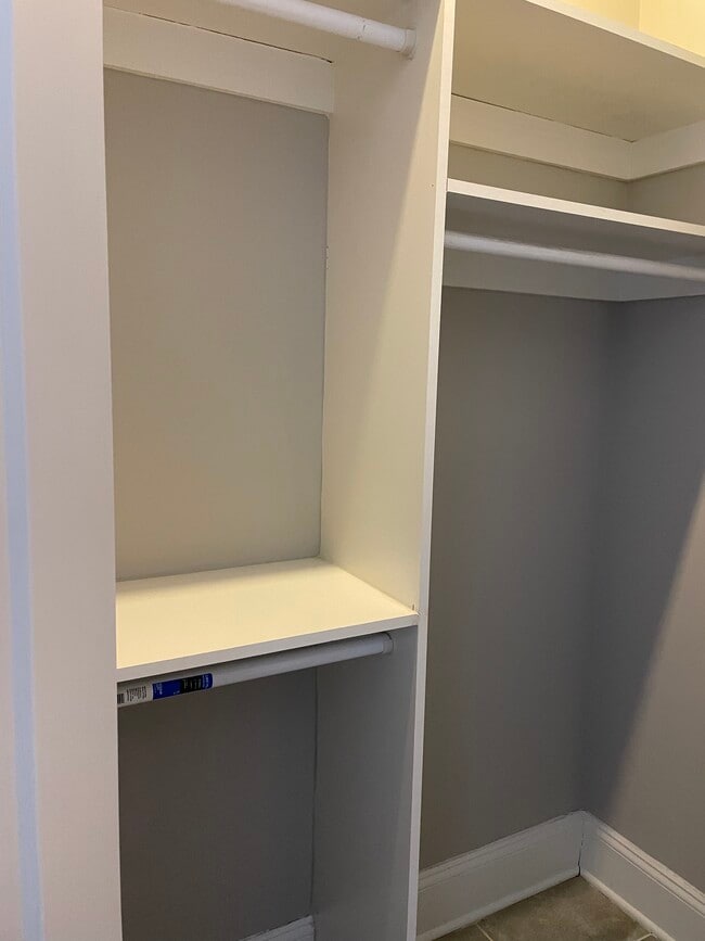 Closet - 3628 T St NW
