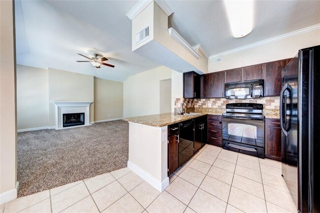 Building Photo - 15815 Memorial Dr