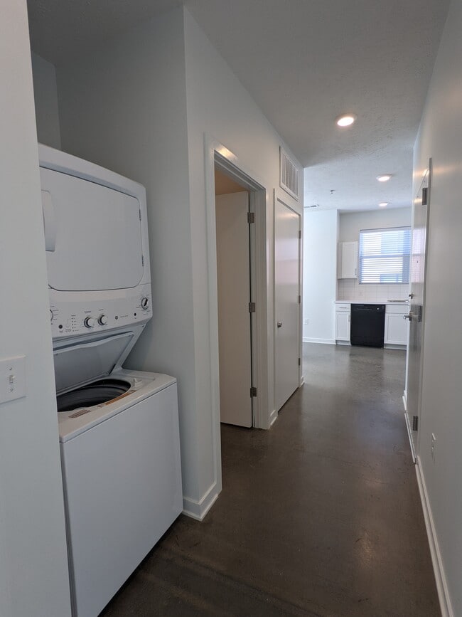 Building Photo - Sawyer/Rise Apartments