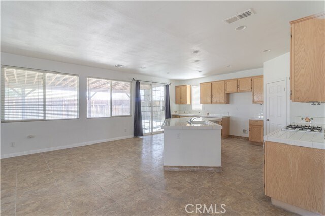 Foto del edificio - 15637 Bow String St