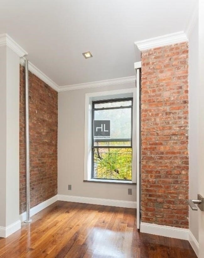 Building Photo - East 116th Street