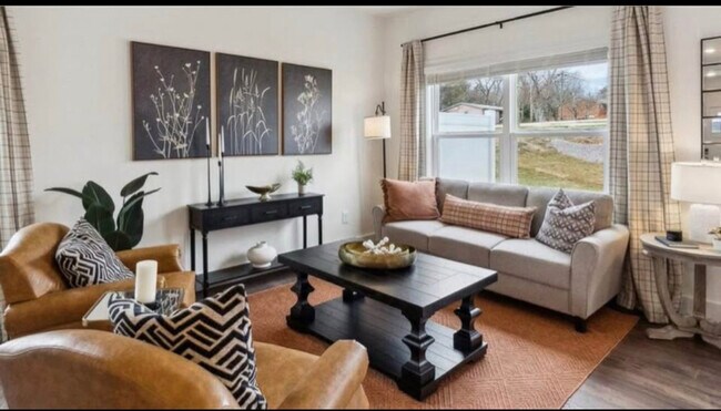 Foto del edificio - 3543 Bisham Wood Ln