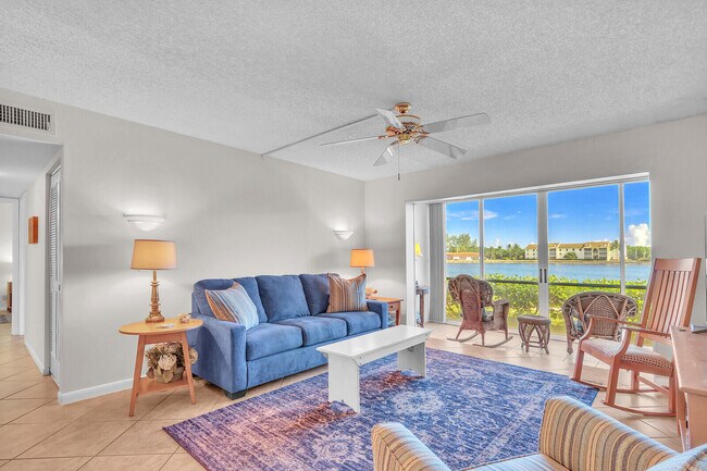 Building Photo - 4444 NE Ocean Blvd