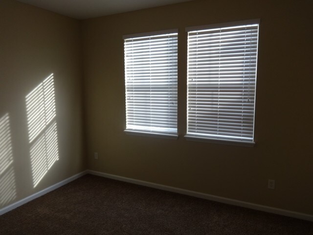 Building Photo - 3901 Ringneck Dr