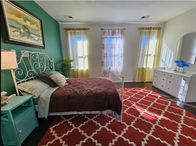 Foto del edificio - 2517 Saint Paul St