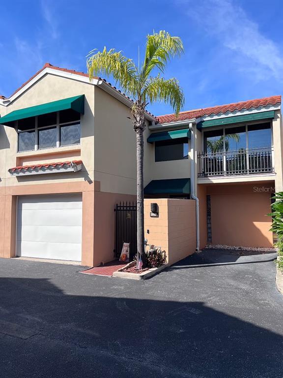 Building Photo - 828 Padua Ln