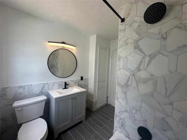 Foto del edificio - 3444 Blodgett St