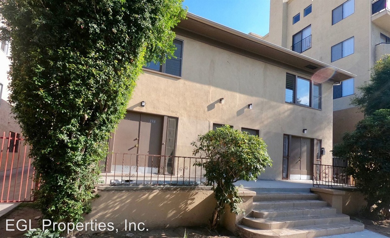 Foto principal - 338 S Catalina St