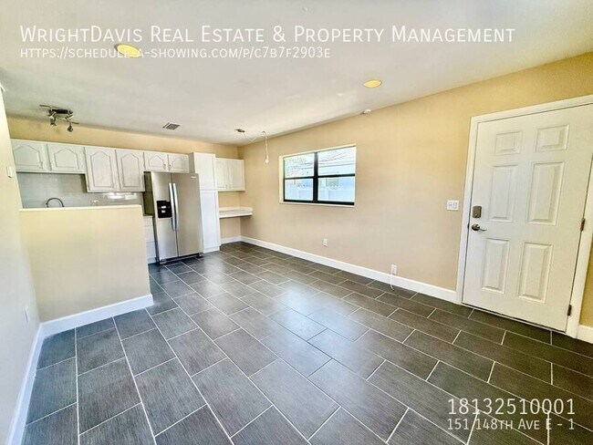 Foto del edificio - 151 148th Ave