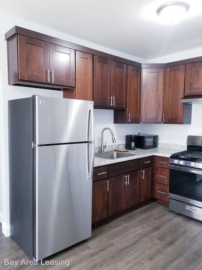 Foto del edificio - 629 E 19th St