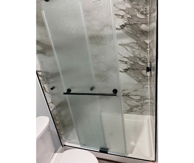 Foto del edificio - 823 N Woodington Rd