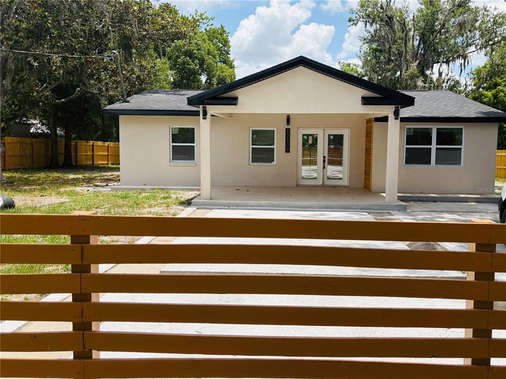 Primary Photo - 12909 Forest Hills Dr