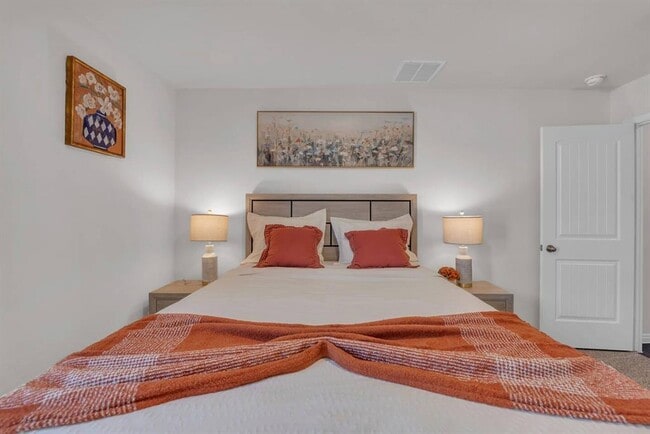 Building Photo - 13804 Bothwell Pl