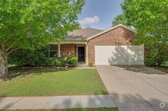 Building Photo - 4605 Rhone Dr