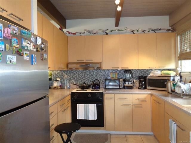 Foto del edificio - 4170-2 Keanu St