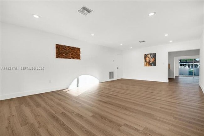 Photo - 4701 SW 104th Ct House