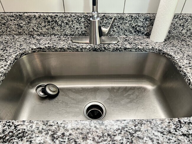 Granite - 2062 Smoky River Rd