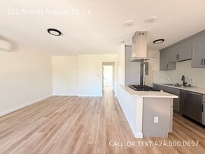 Building Photo - 223 N Ave 58