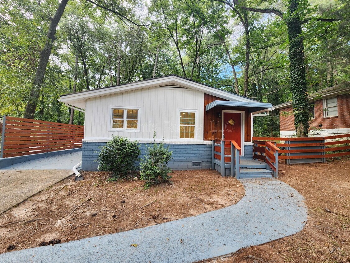 Foto principal - 2281 Polar Rock Ave SW