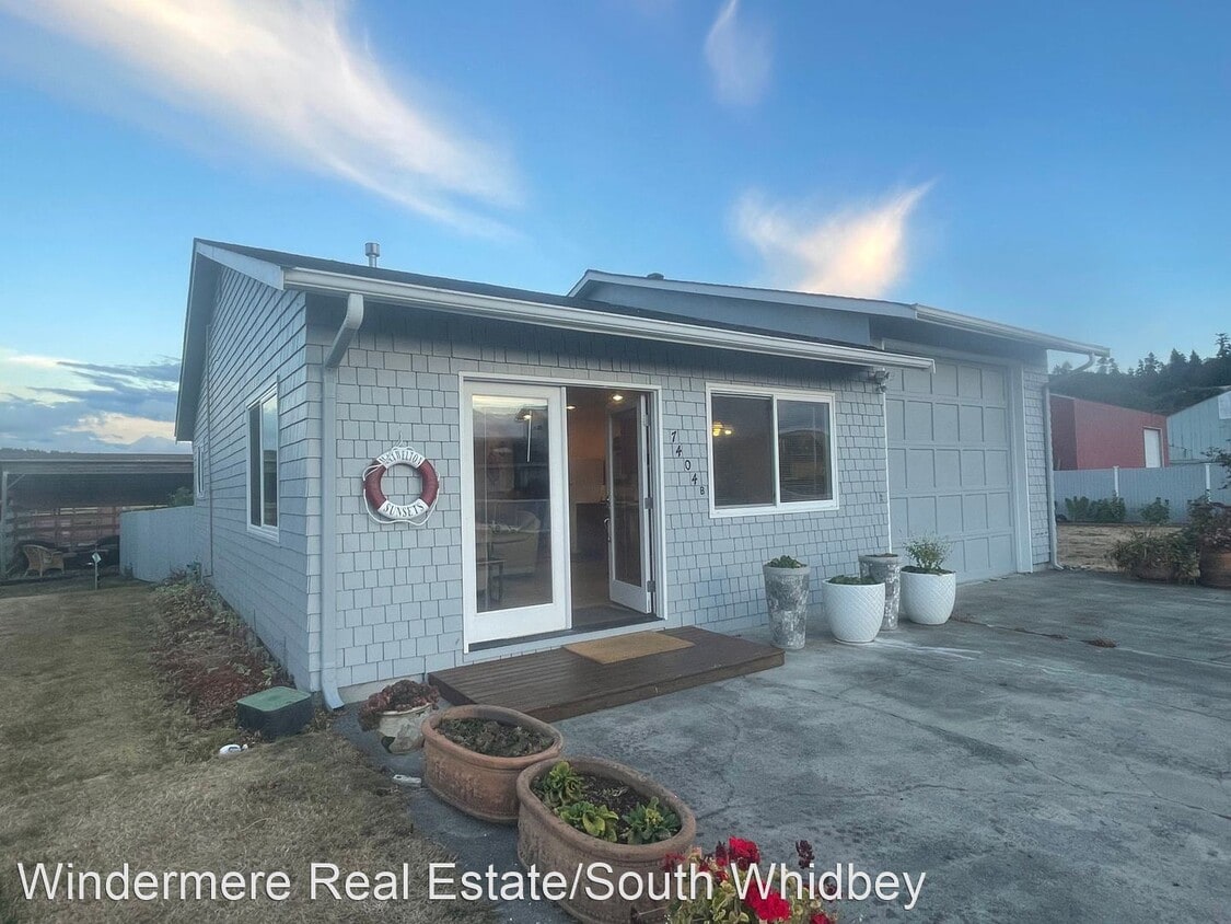 Primary Photo - 2 br, 1 bath House - 7404 Maxwelton Rd #B