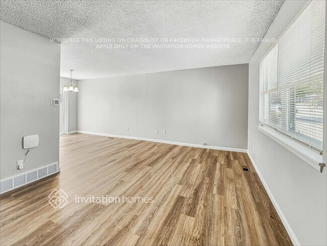 Foto del edificio - 19064 E Eastman Ave