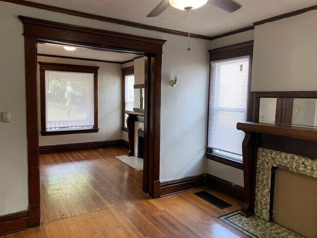 Foto del edificio - 293 E 14th Ave