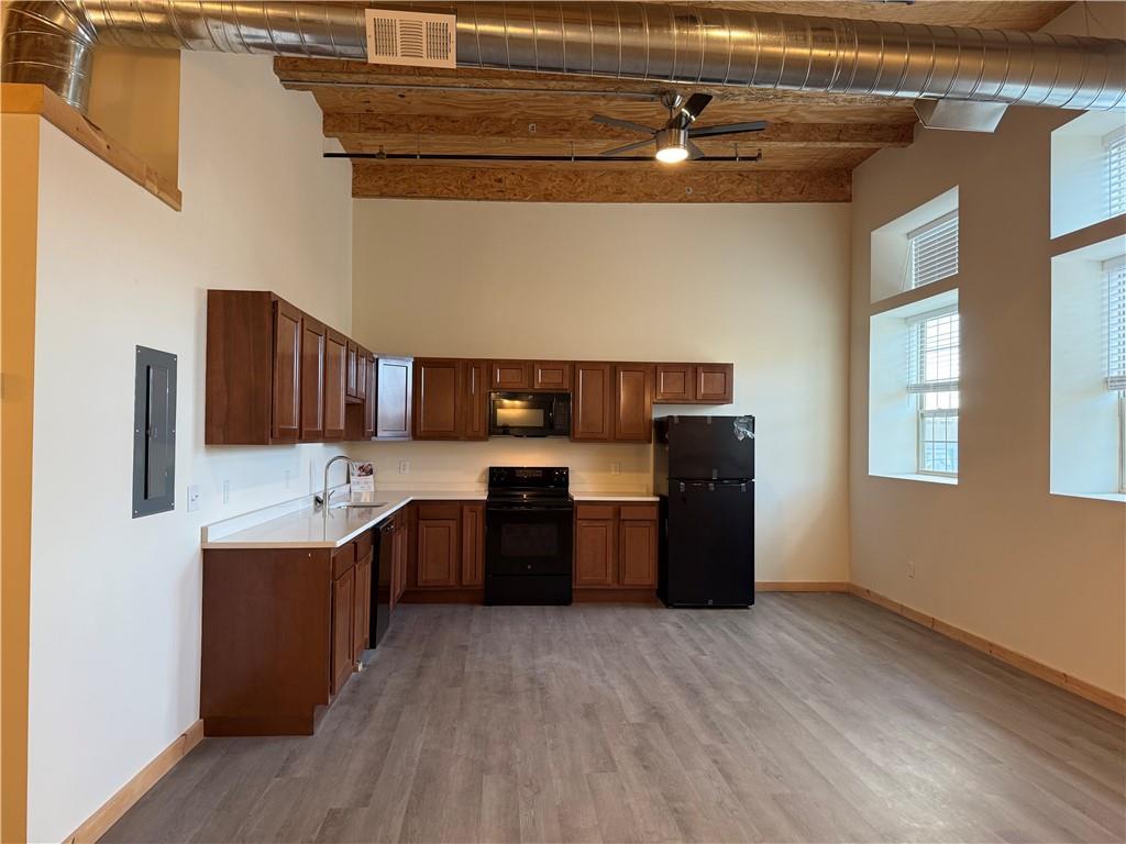 Foto principal - 327 Pine St