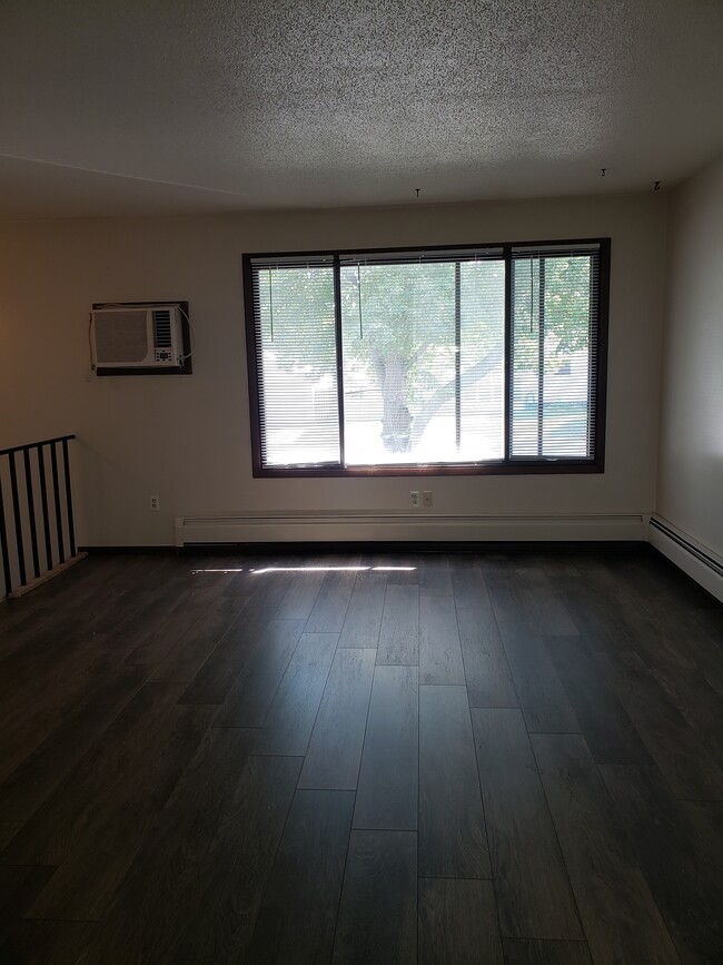 Foto del edificio - 412 19th St S