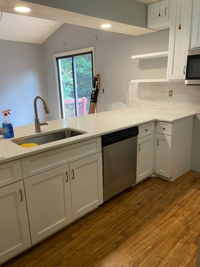 Foto del edificio - Charming home located in Heart of Wilmington