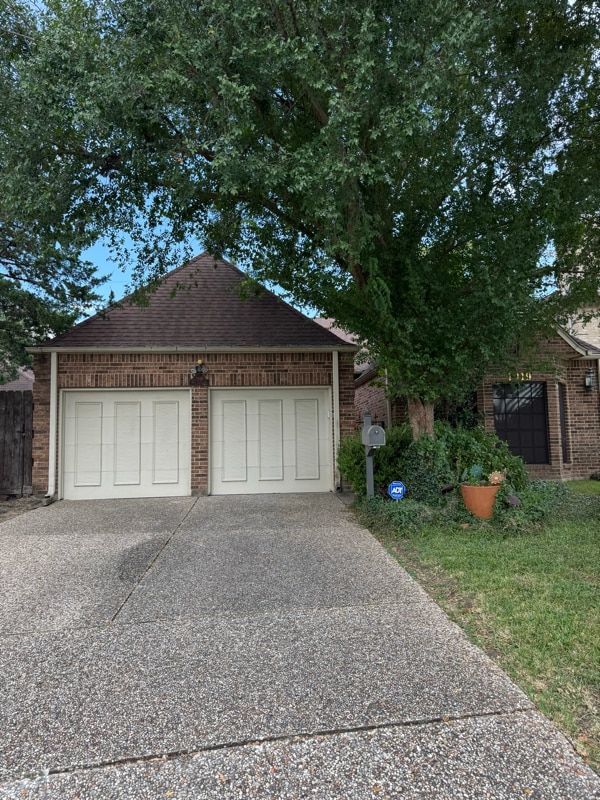 Building Photo - 1919 Mosa Creek Ct