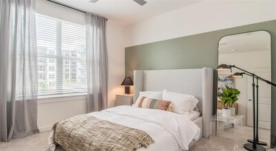 Building Photo - Lyra by Radius