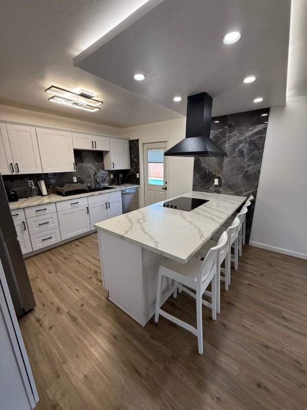 Building Photo - 4215 W Townley Ave