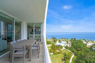Building Photo - 607 Ocean Dr