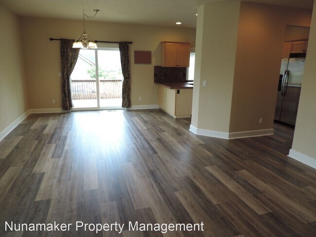 Building Photo - 3 br, 3 bath House - 2894 Son Rise Loop