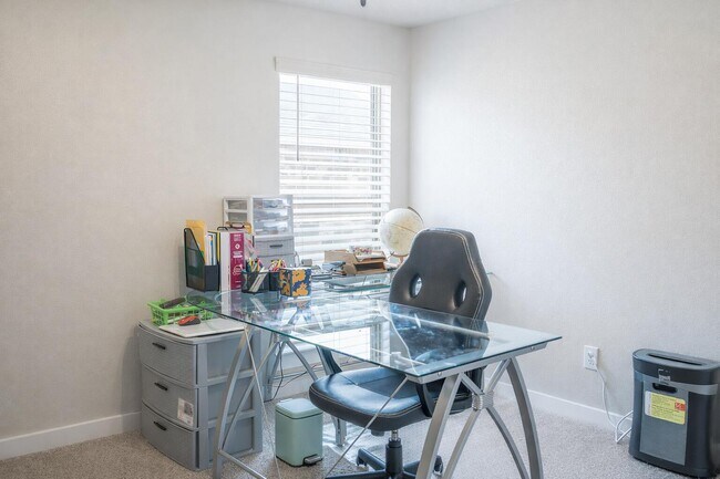 Foto del edificio - 6814 57th St