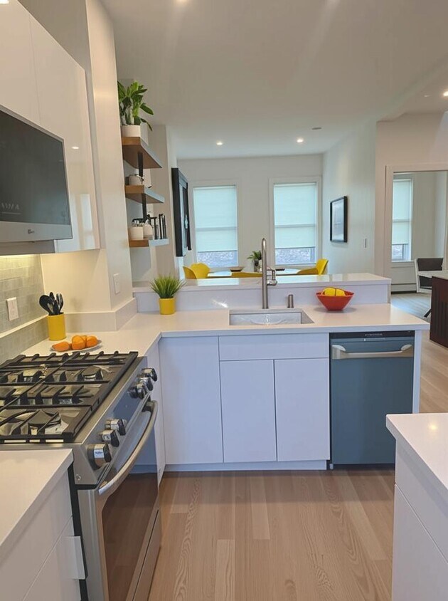 Foto principal - 2 bedroom in Boston MA 02114