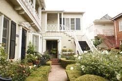 Primary Photo - 160 N Swall Dr