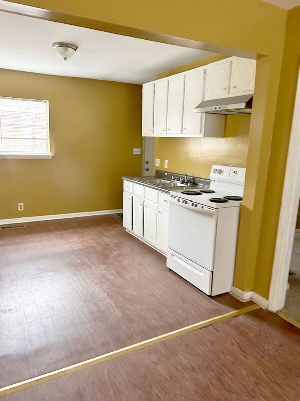 Building Photo - 607 Dublin Ave