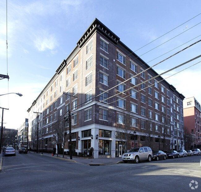 Courtyard at Jefferson Rentals Hoboken, NJ
