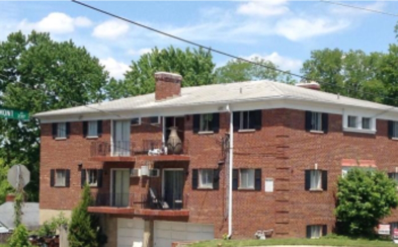 Primary Photo - 2323 Beechmont Ave