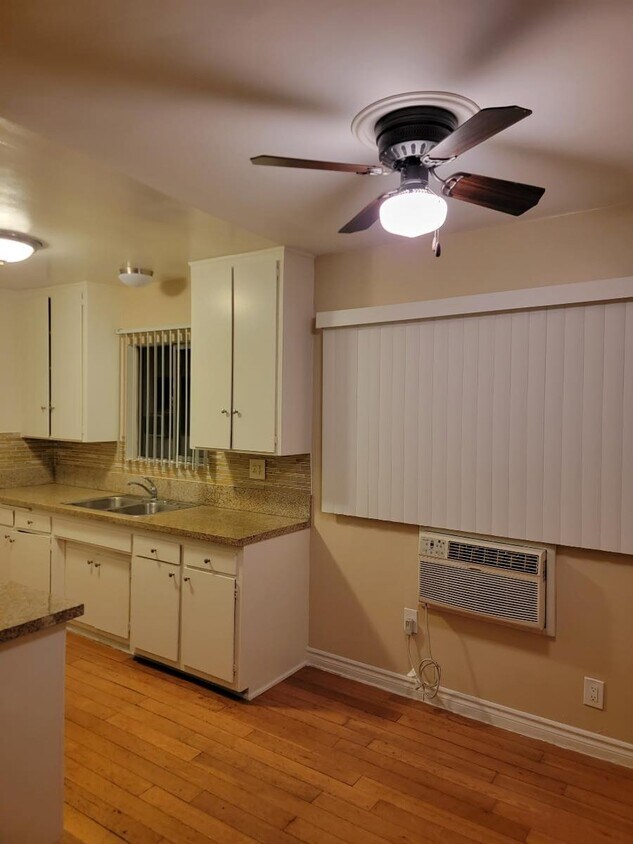 Primary Photo - 6635 Wilkinson Ave