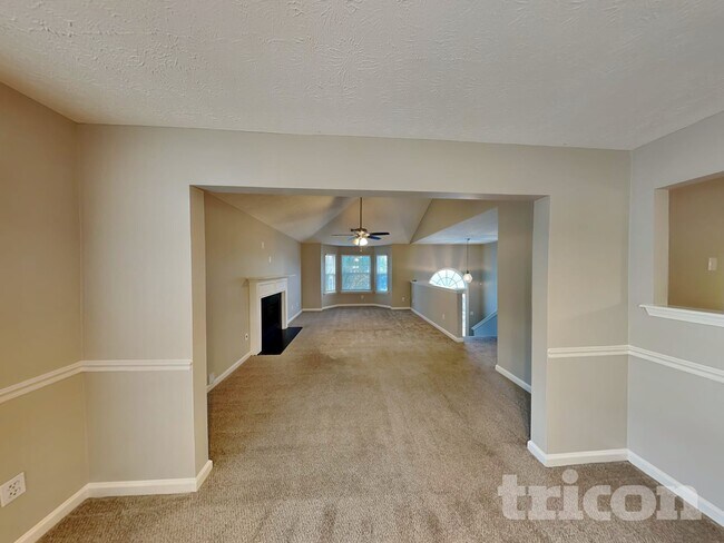 Foto del edificio - 1420 Buckingham Pl